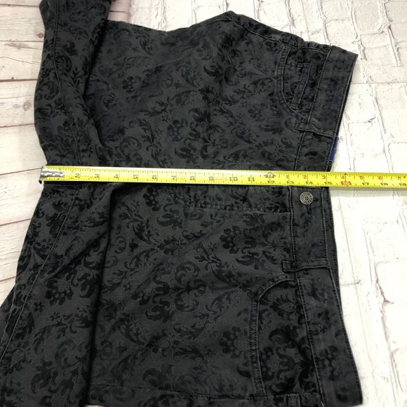 NWT Chaps Women Slim Leg Slimming Fit Jeans Size 20W Cabin Black M095 -18 - Picture 6 of 16